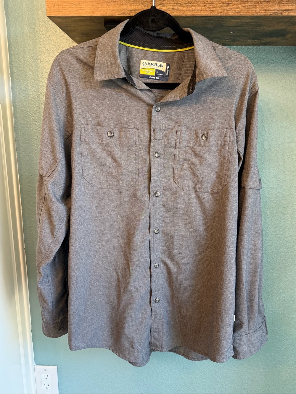 Magellan Outdoors MagWick Gray Fishing Hiking Button Up Shirt Men’s Small UPF